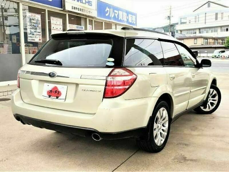 LEGACY OUTBACK-2