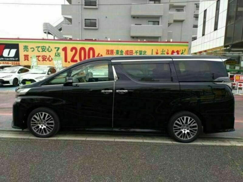 VELLFIRE-9
