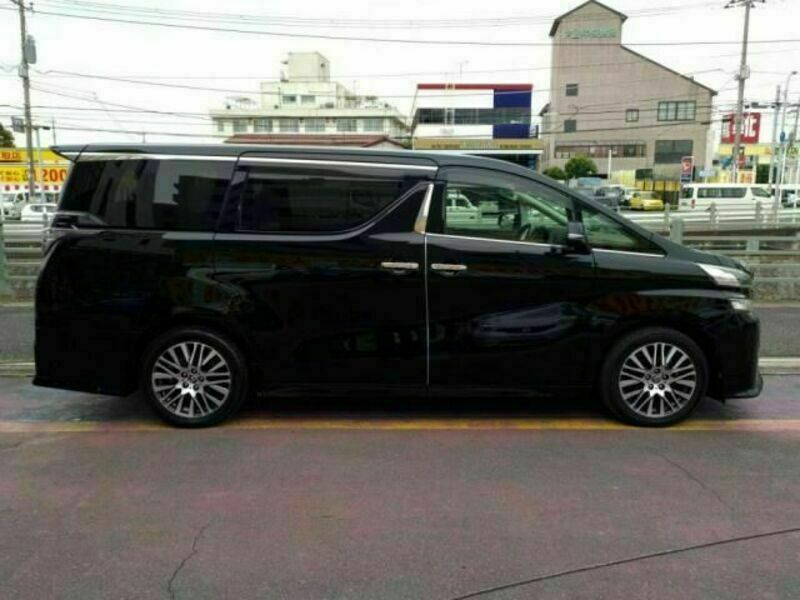 VELLFIRE-10