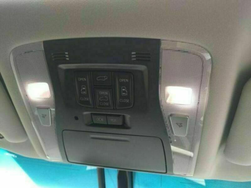 VELLFIRE-18