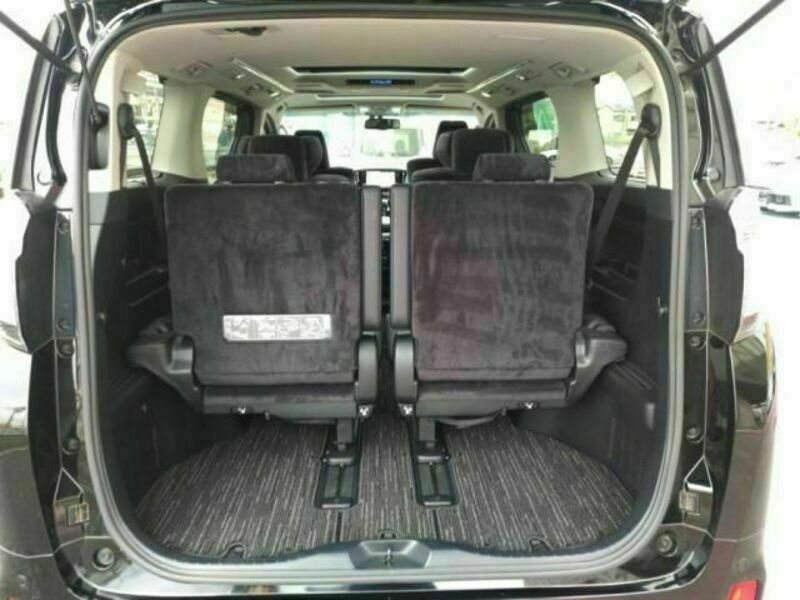 VELLFIRE-27