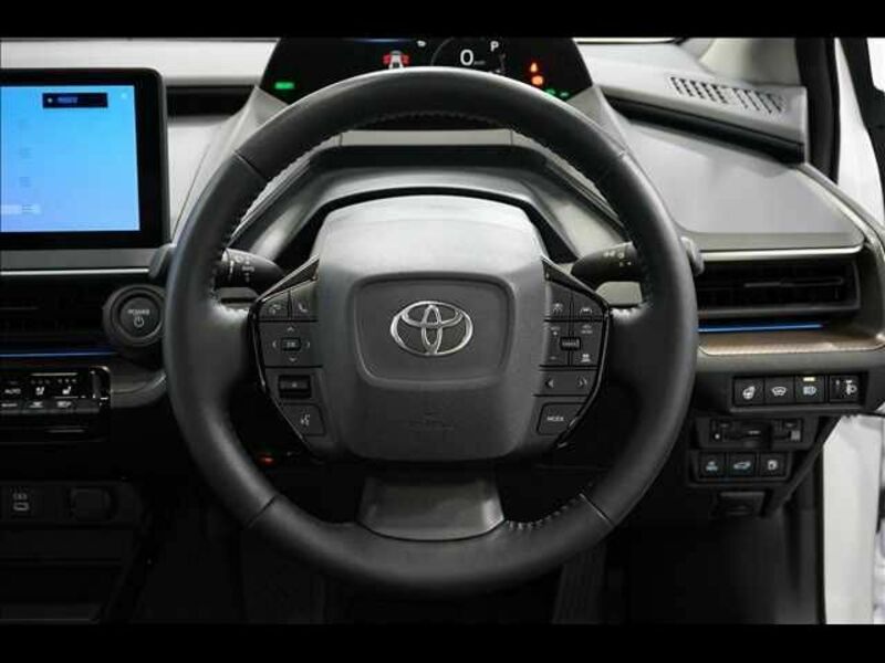 PRIUS-9