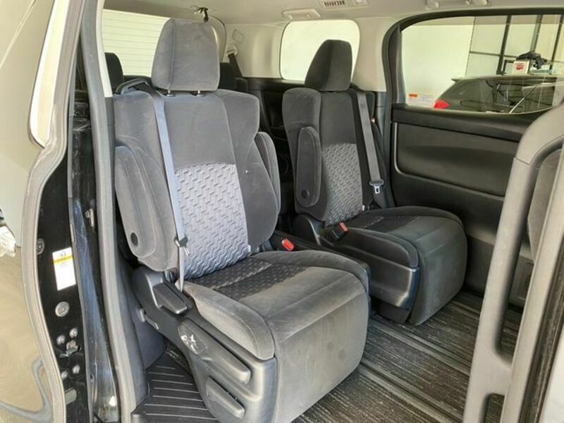 VELLFIRE-4
