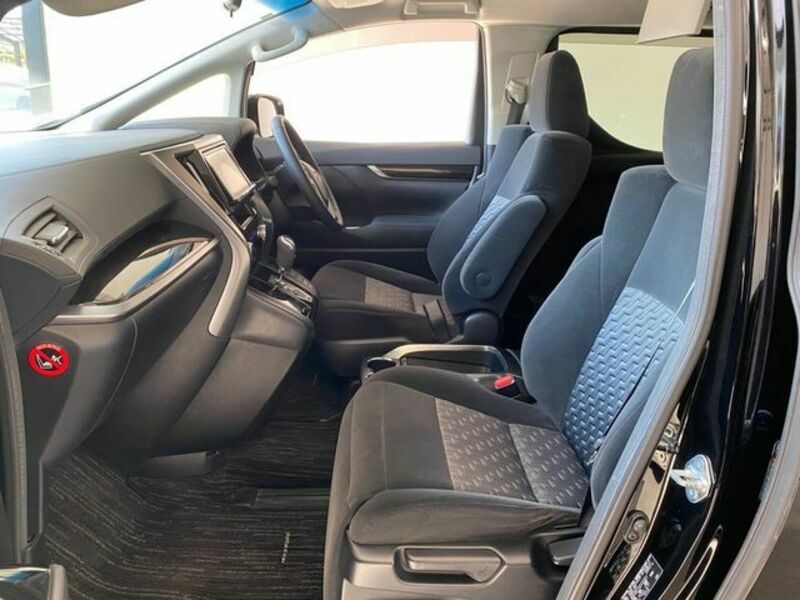 VELLFIRE-7
