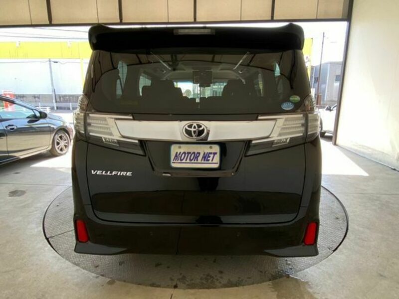 VELLFIRE-19
