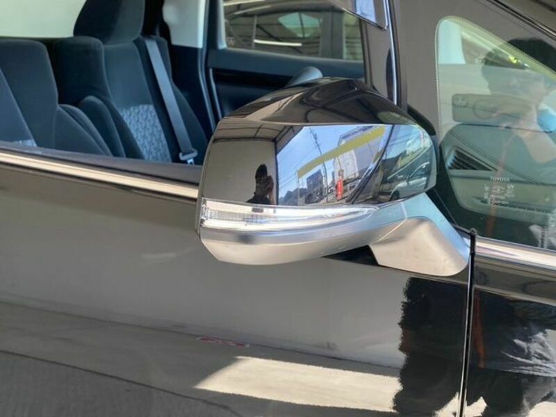 VELLFIRE-24