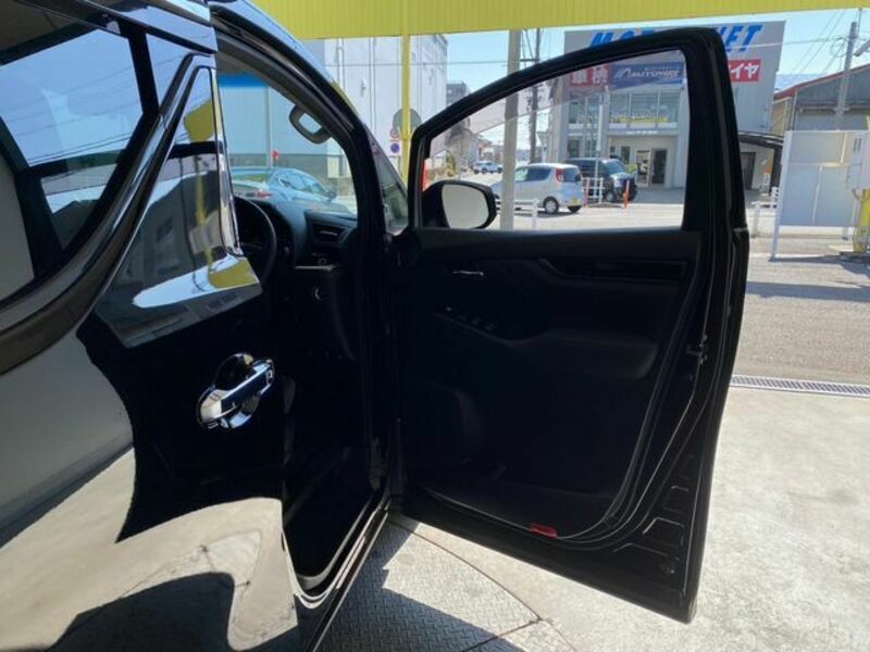 VELLFIRE-25