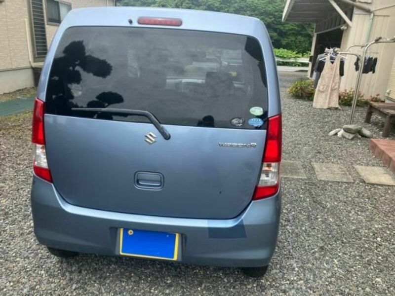 WAGON R
