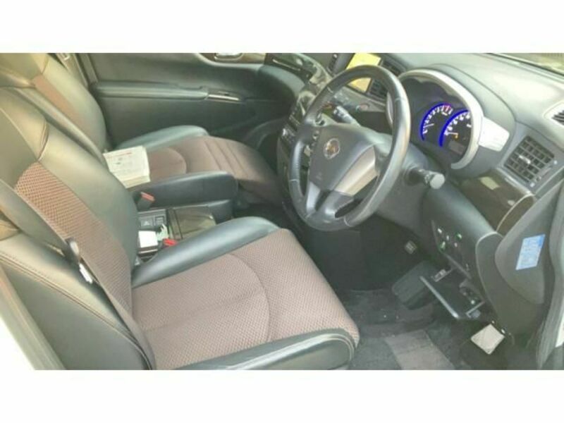 ELGRAND-12