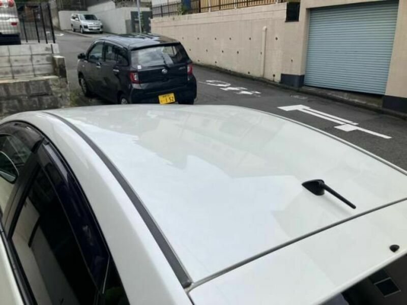 PRIUS-9