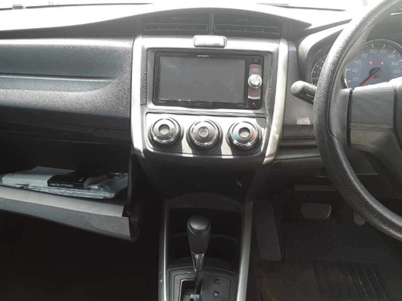 COROLLA FIELDER