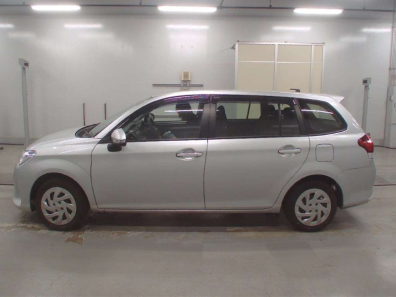 COROLLA FIELDER