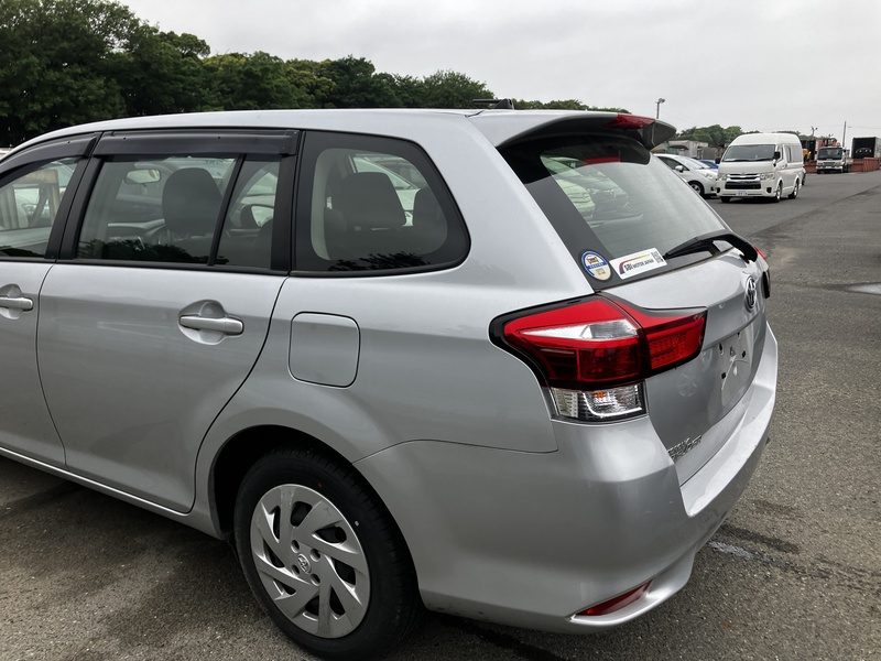 COROLLA FIELDER