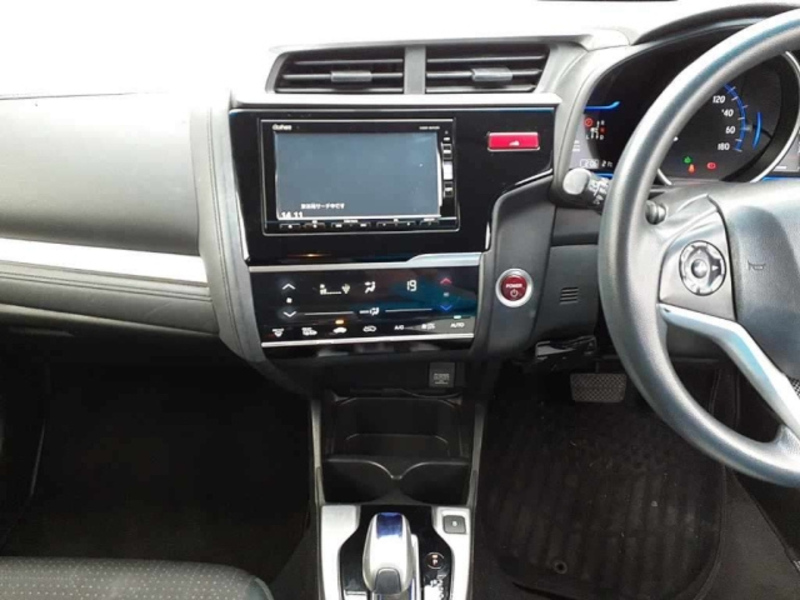 FIT HYBRID