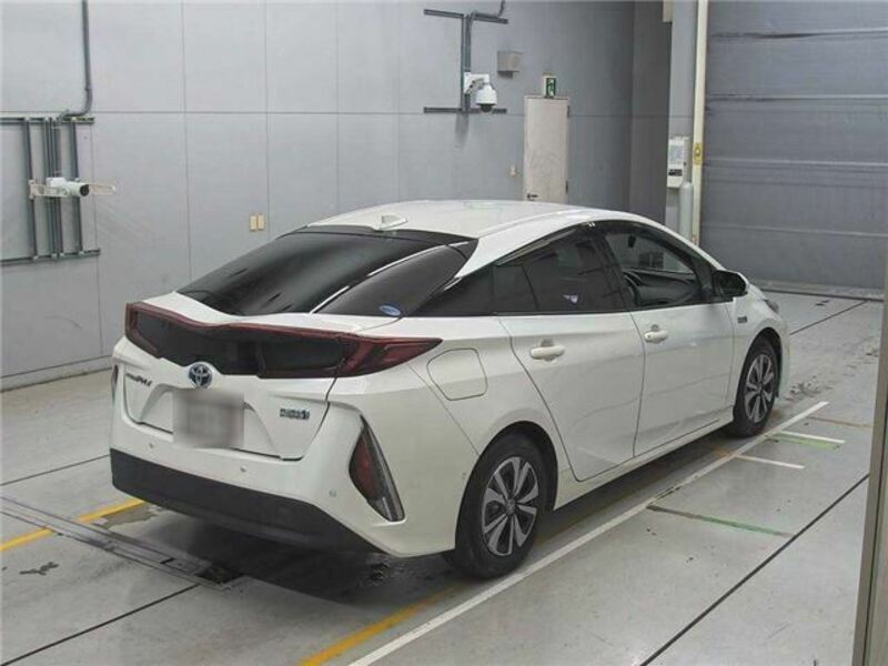 PRIUS PHV