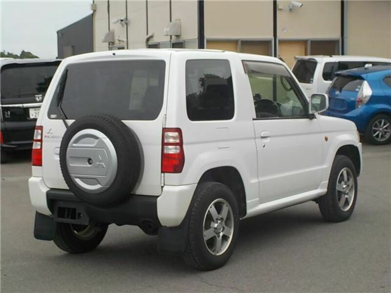 PAJERO MINI