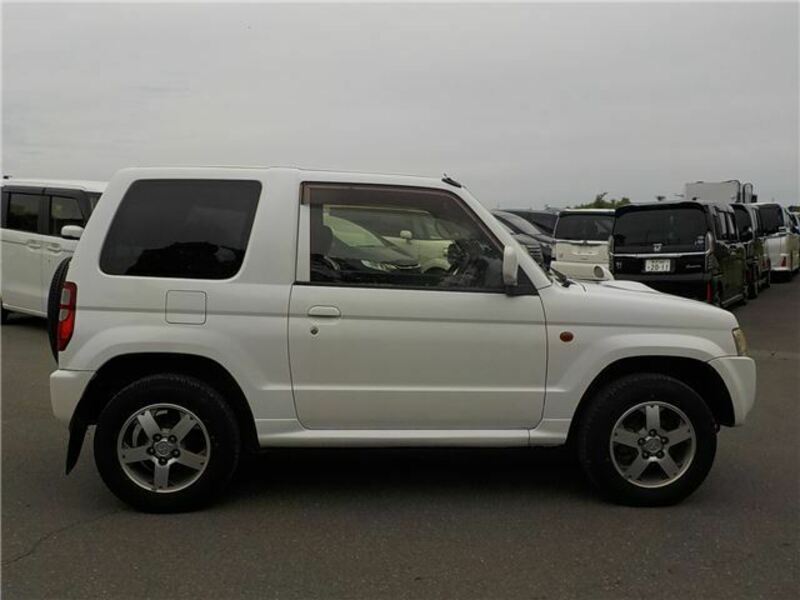 PAJERO MINI