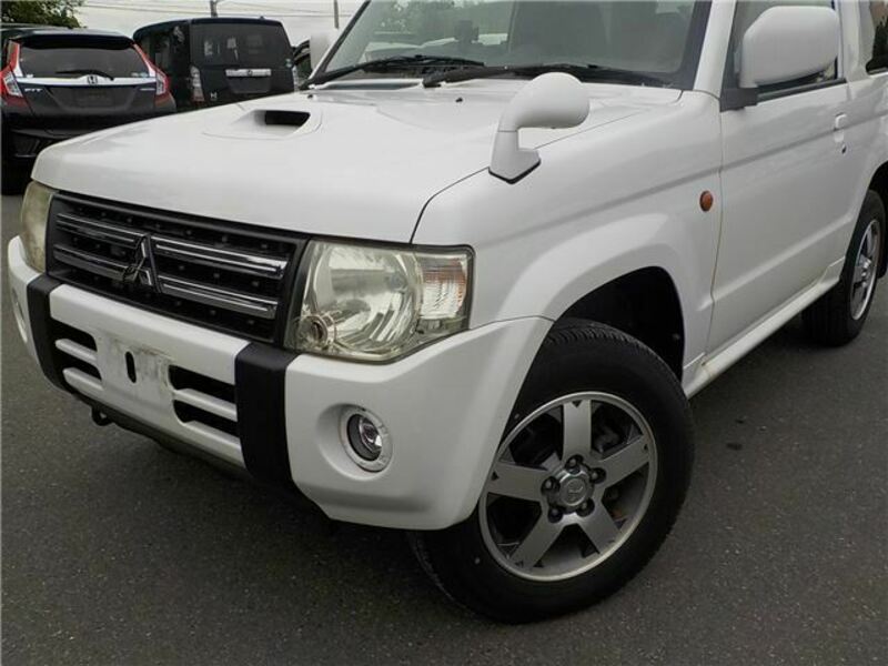 PAJERO MINI