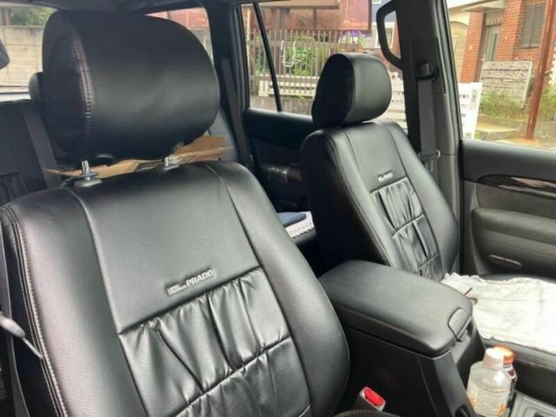 LAND CRUISER PRADO-17