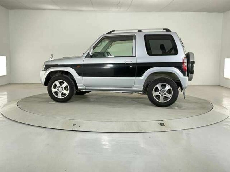 PAJERO MINI