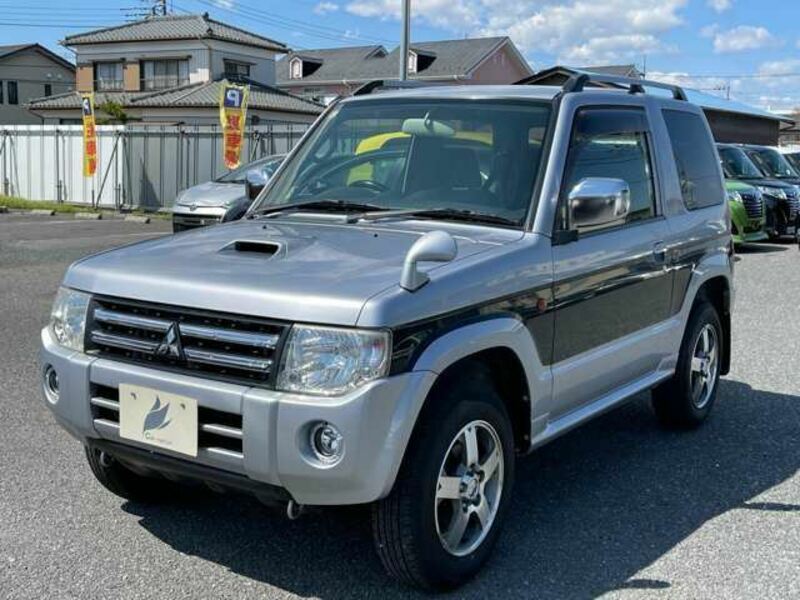 PAJERO MINI