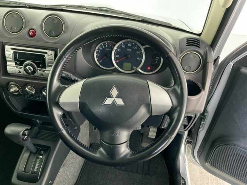 PAJERO MINI