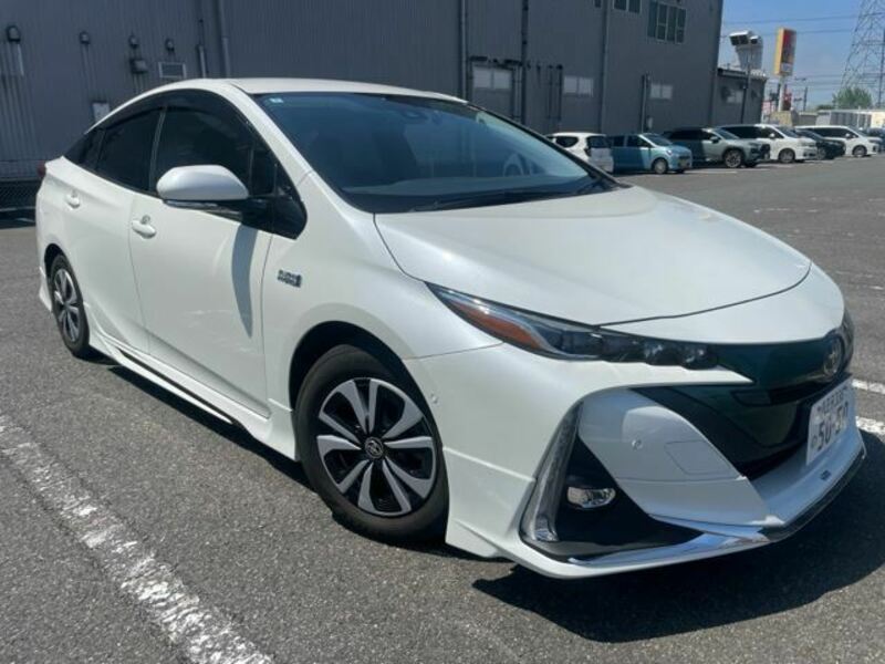 PRIUS PHV