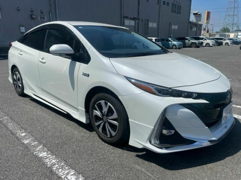 PRIUS PHV