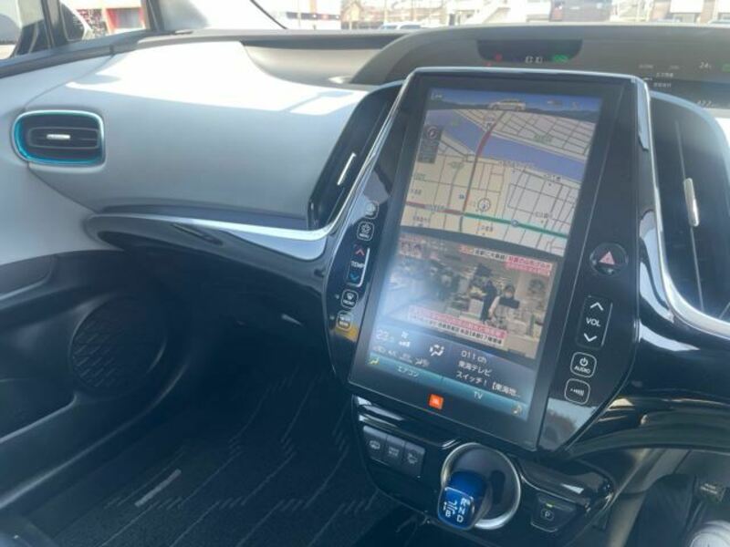PRIUS PHV