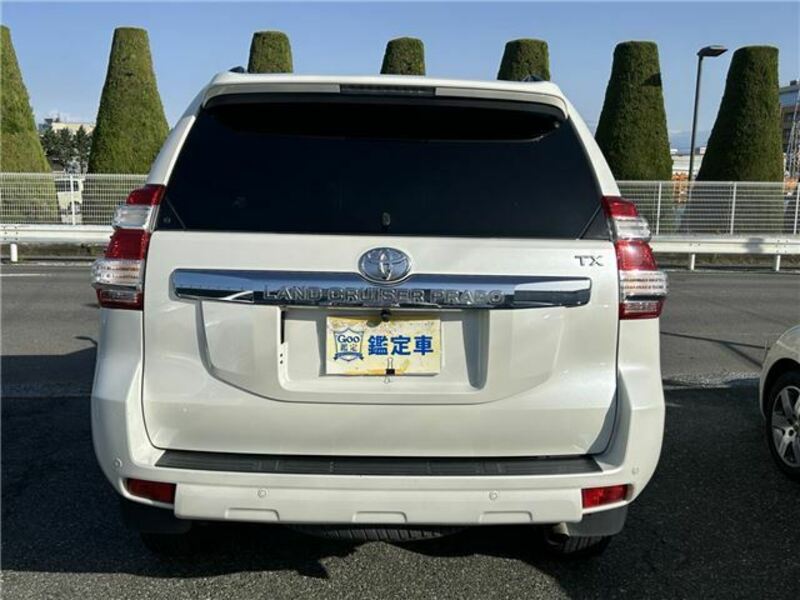 LAND CRUISER PRADO-4