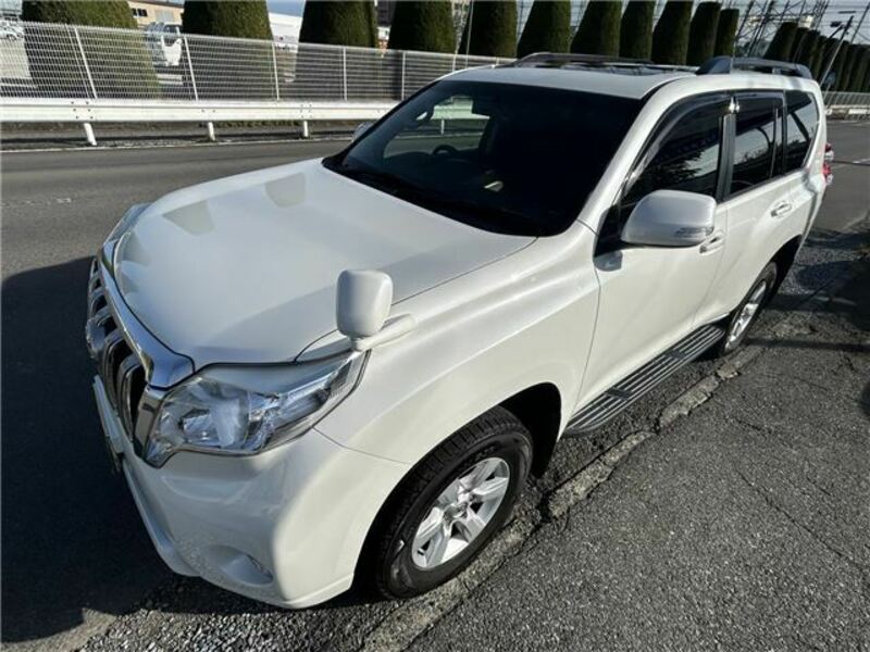LAND CRUISER PRADO-9