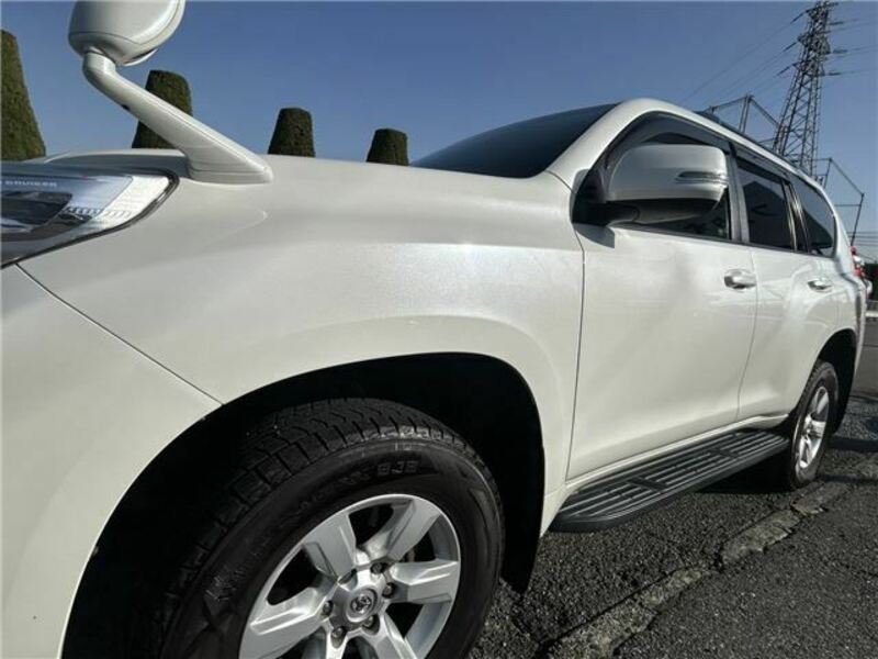 LAND CRUISER PRADO-10