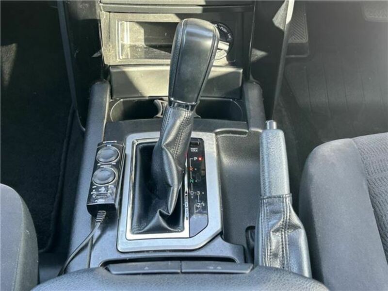 LAND CRUISER PRADO-20