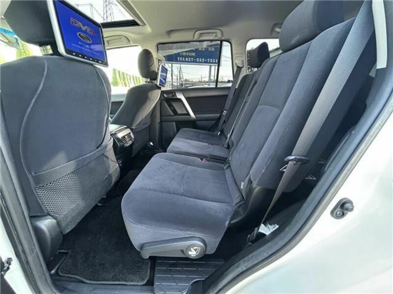 LAND CRUISER PRADO-27