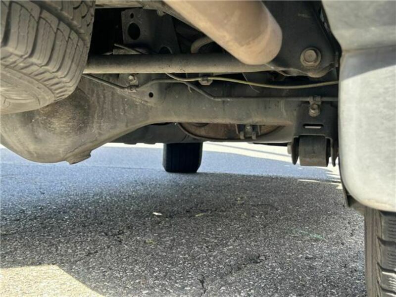 LAND CRUISER PRADO-32