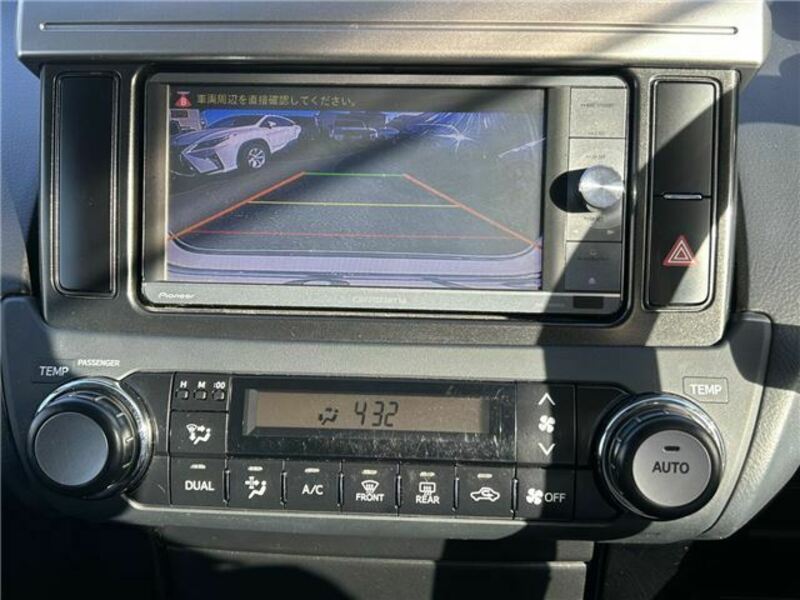 LAND CRUISER PRADO-38