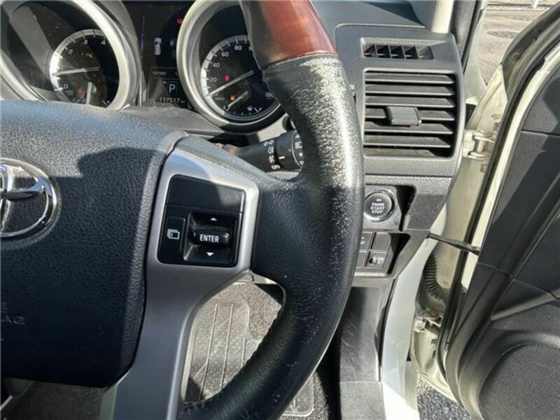 LAND CRUISER PRADO-44