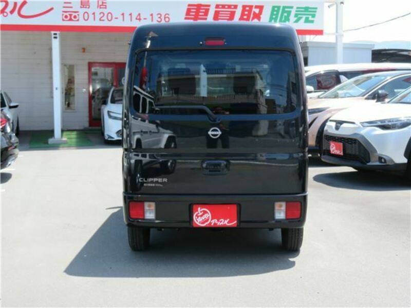 CLIPPER VAN-1