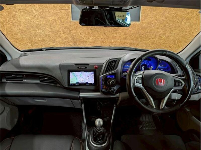 CR-Z