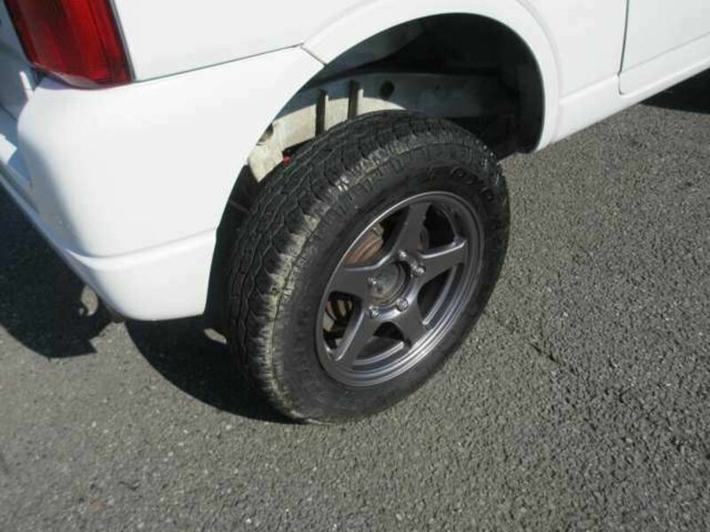 JIMNY-11
