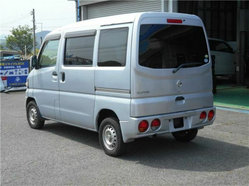CLIPPER VAN