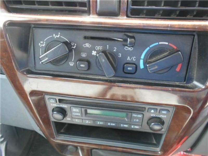 CLIPPER VAN