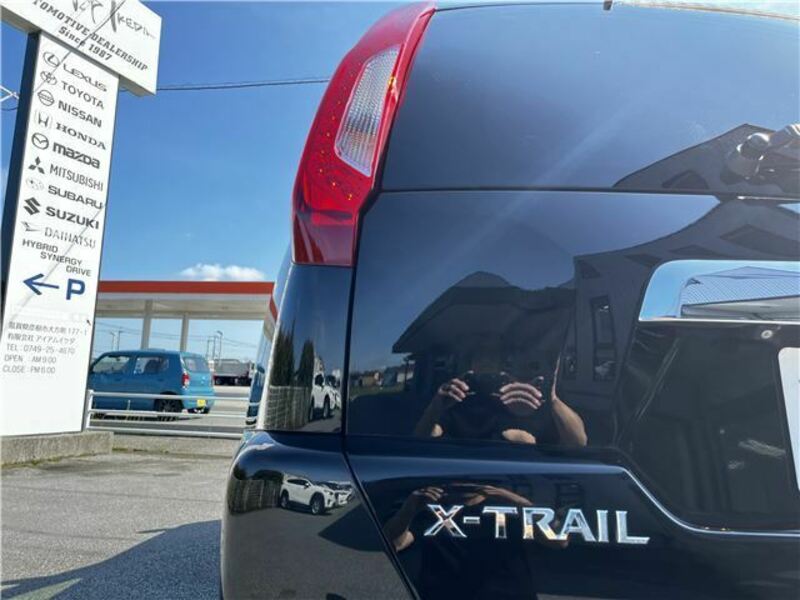 X-TRAIL