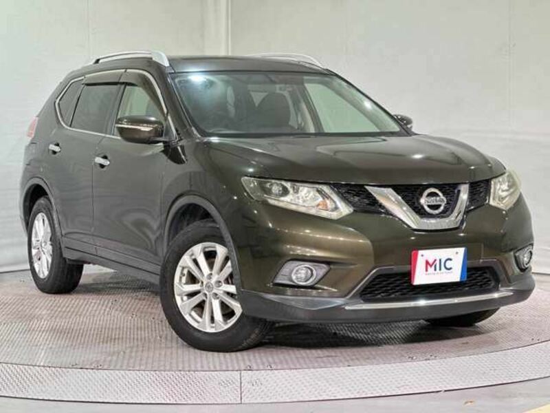 X-TRAIL
