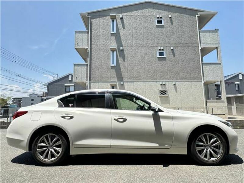 SKYLINE-7