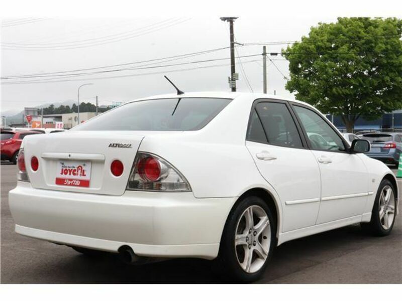 ALTEZZA