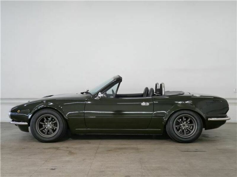 EUNOS ROADSTER