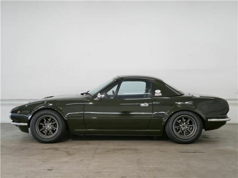 EUNOS ROADSTER