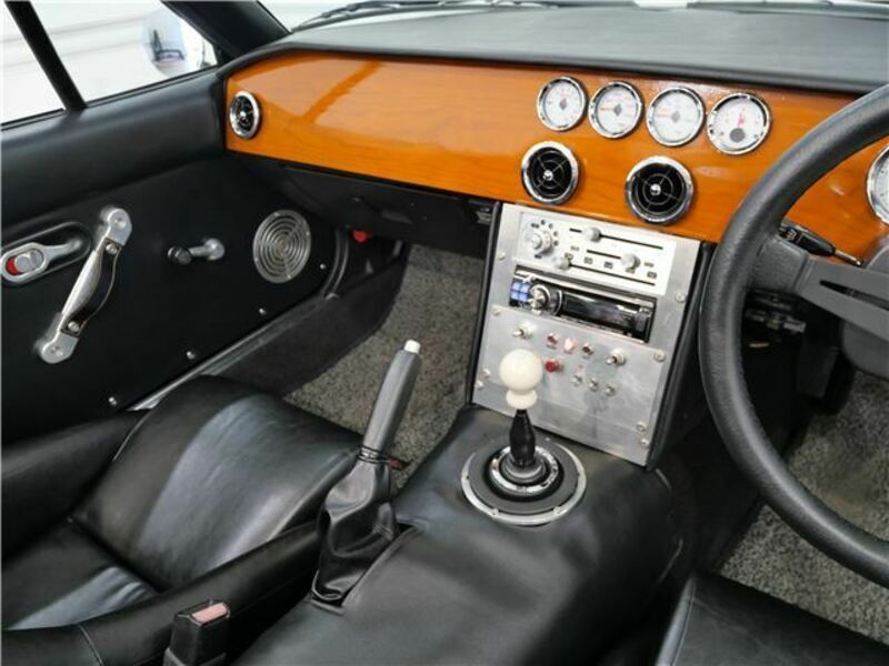EUNOS ROADSTER