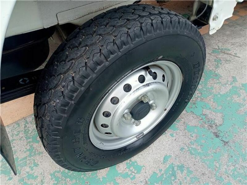 CARRY TRUCK